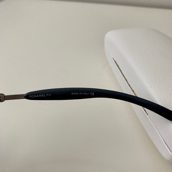 Authentic CHANEL Sunglasses Unisex Men’s Women’s Glasses - Picture 2 of 10